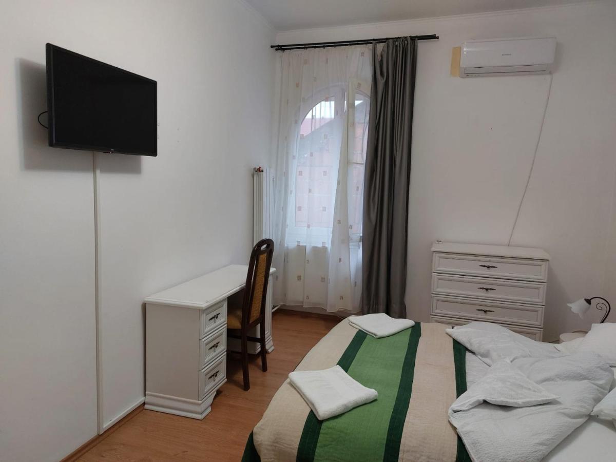 Valiapart Oradea Exteriör bild